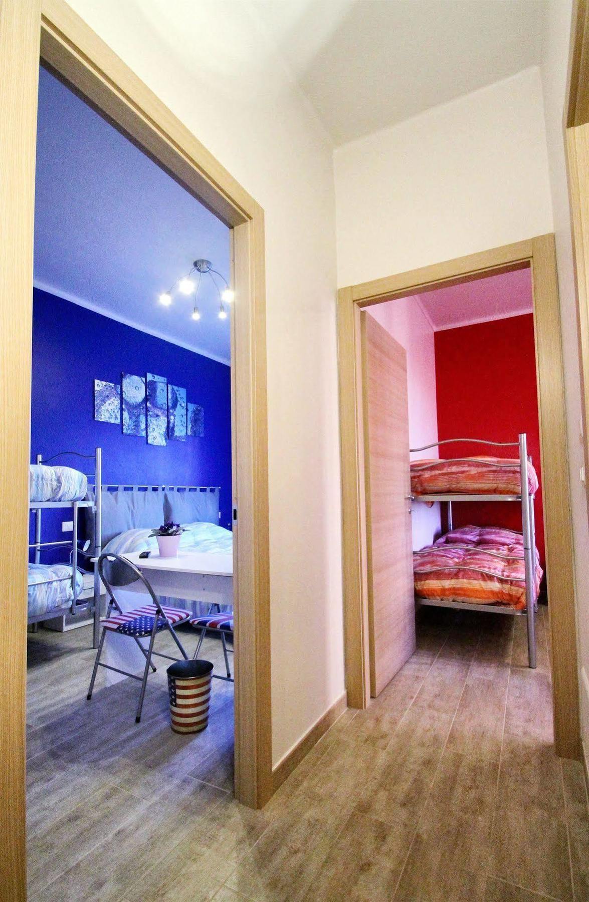 B&B Il Rosso E Il Blu Кунео Екстер'єр фото